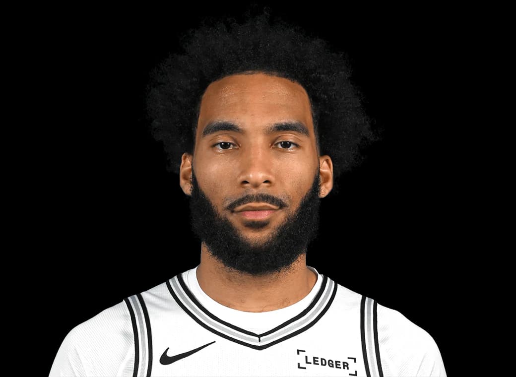 Julian Champagnie headshot - San Antonio Spurs NBA player, scorer